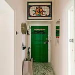 Venetian Pink Apartment In Dorsoduro